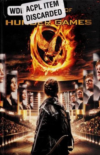Copertina di The World of the Hunger Games
