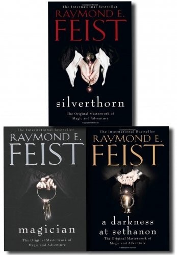Copertina di The Riftwar Saga