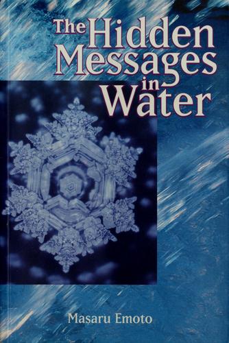 Copertina di The hidden messages in water