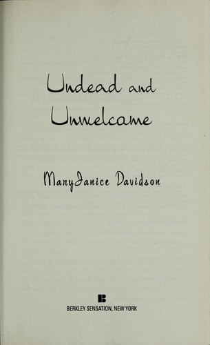 Copertina di Undead and unwelcome
