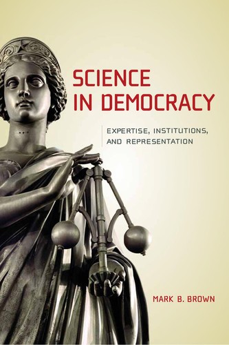 Copertina di Science in democracy