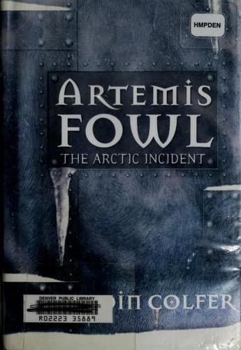 Copertina di Artemis Fowl and the Arctic Incident