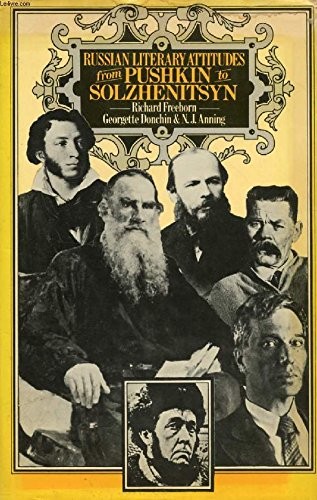 Copertina di Russian literary attitudes from Pushkin to Solzhenitsyn