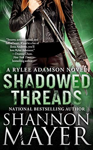 Copertina di Shadowed Threads: A Rylee Adamson Novel, Book 4