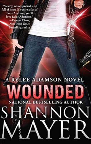 Copertina di Wounded: A Rylee Adamson Novel, Book 8