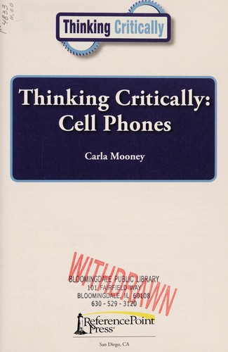 Copertina di Thinking Critically